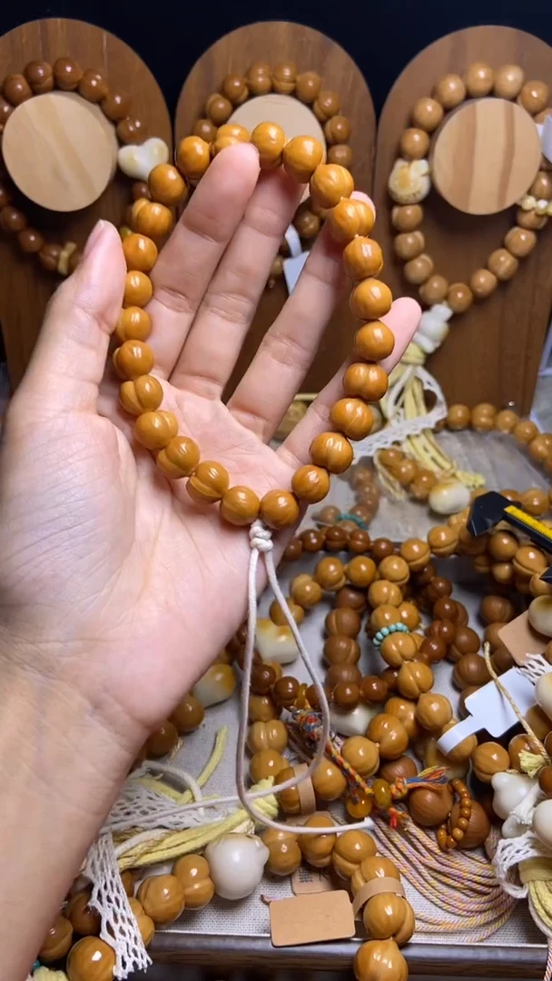 手串猴头核桃呆**兔全品小馒头兔子三通黄隔片奶油风