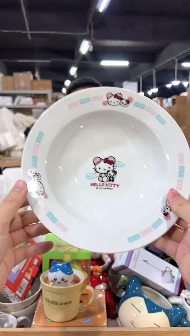 瓷片国风kt猫盘子