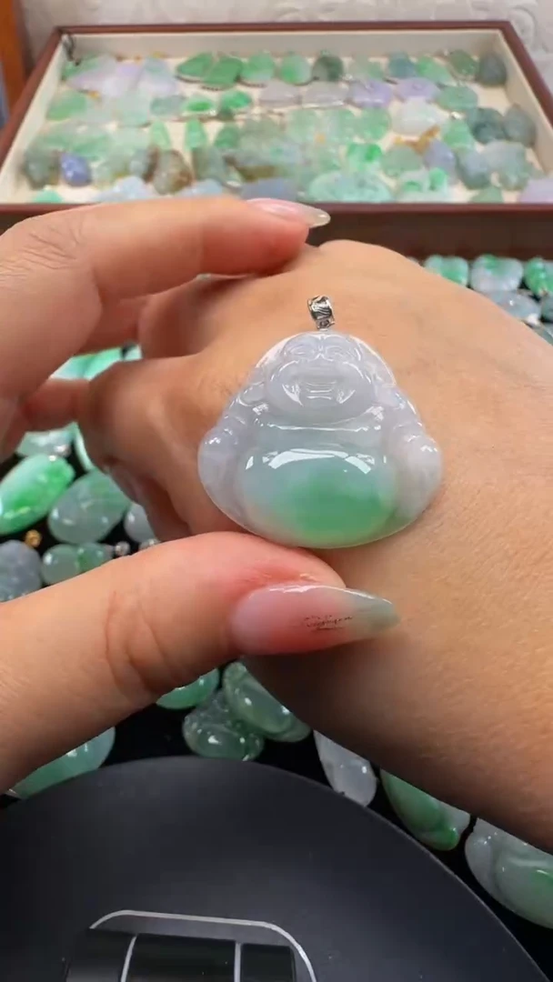 吊坠(不含链)18K金镶嵌翡翠佛公