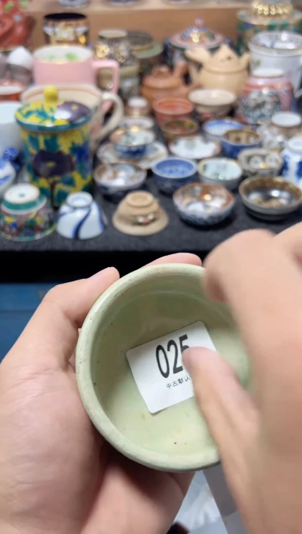 瓷片无***?夏目海外回流瓷器中古品。