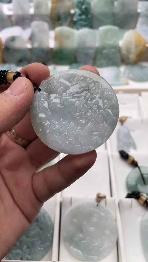 【闪购商品】翡翠颈饰未镶嵌..../2/23/ 51