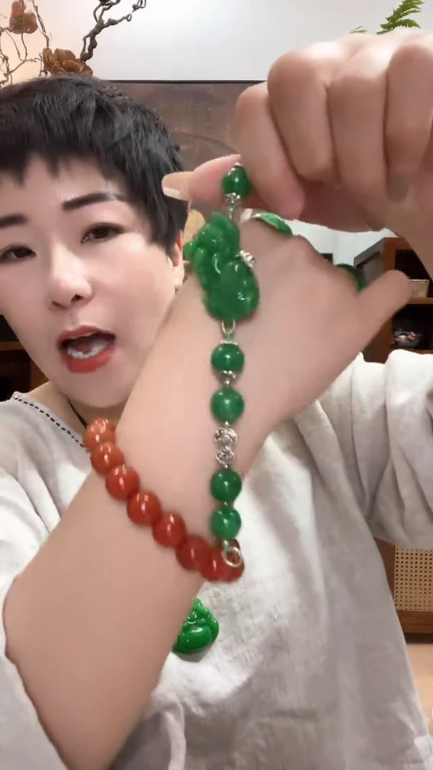 吊坠(赠链)合金翡翠181