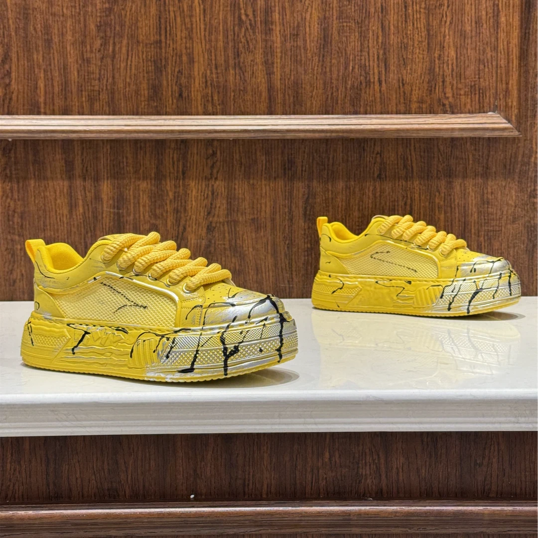 2025夏季新款时尚百搭潮流轻奢高端痞帅拼色休闲男鞋（偏大一码）