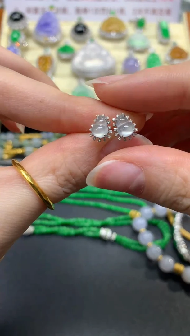 翡翠18K金镶嵌耳饰耳饰|2200+220