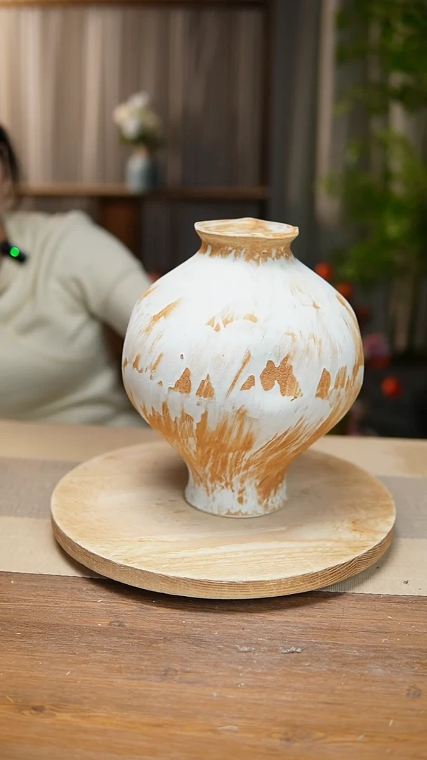 【闪购商品】陶瓷花器诧寂黄灯笼