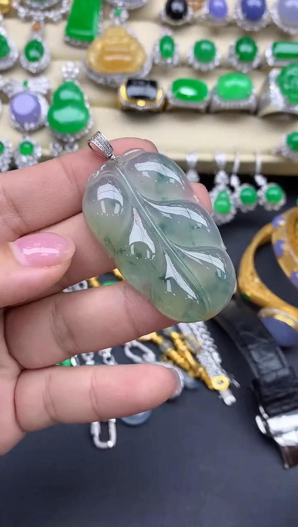 【闪购商品】翡翠颈饰18K金镶嵌423-中国好珍宝