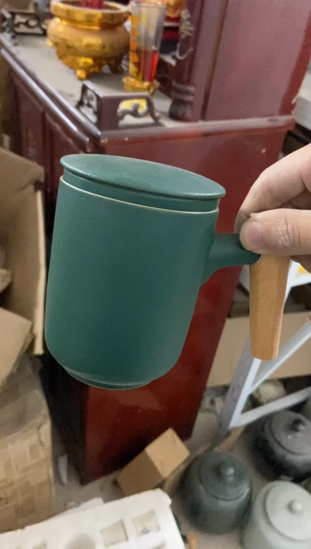 杯无运费险有瑕疵的摄影的产品有使用过的痕迹有点脏介意勿拍