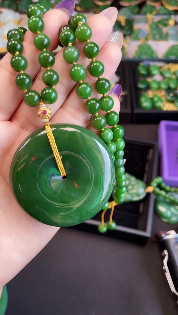 【闪购商品】和田玉套链18K金镶嵌55MM 多样性发一