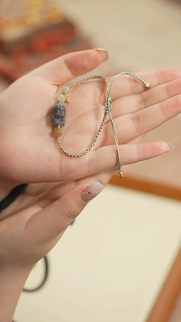 手链未镶嵌和田玉清仓福利！烟紫和田玉 扎基拉姆手串