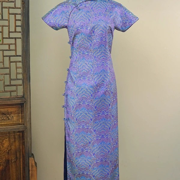 《海水江崖纹紫》新款连肩三分袖全开襟复古旗袍