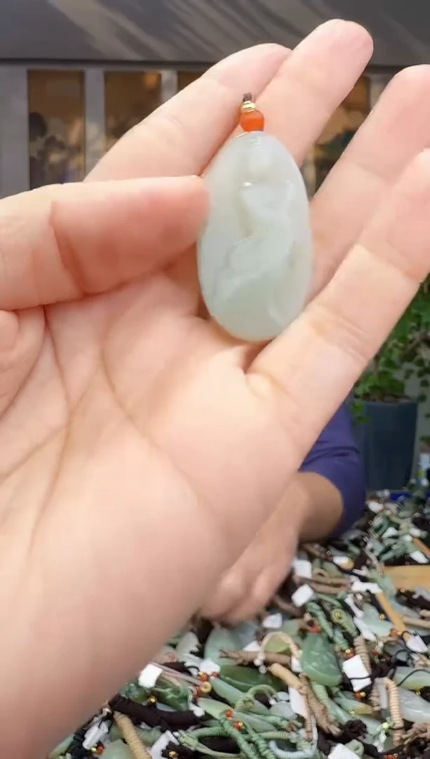 未镶嵌和田玉挂件拍一发一