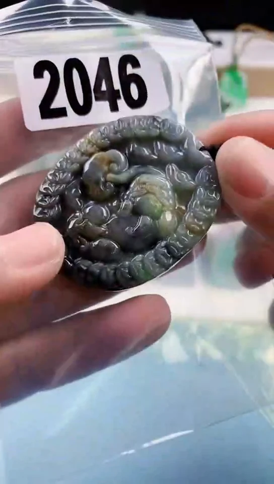 【闪购商品】翡翠挂件未镶嵌天然翡翠吊坠挂件