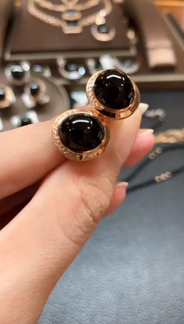 翡翠18K金镶嵌耳饰b75