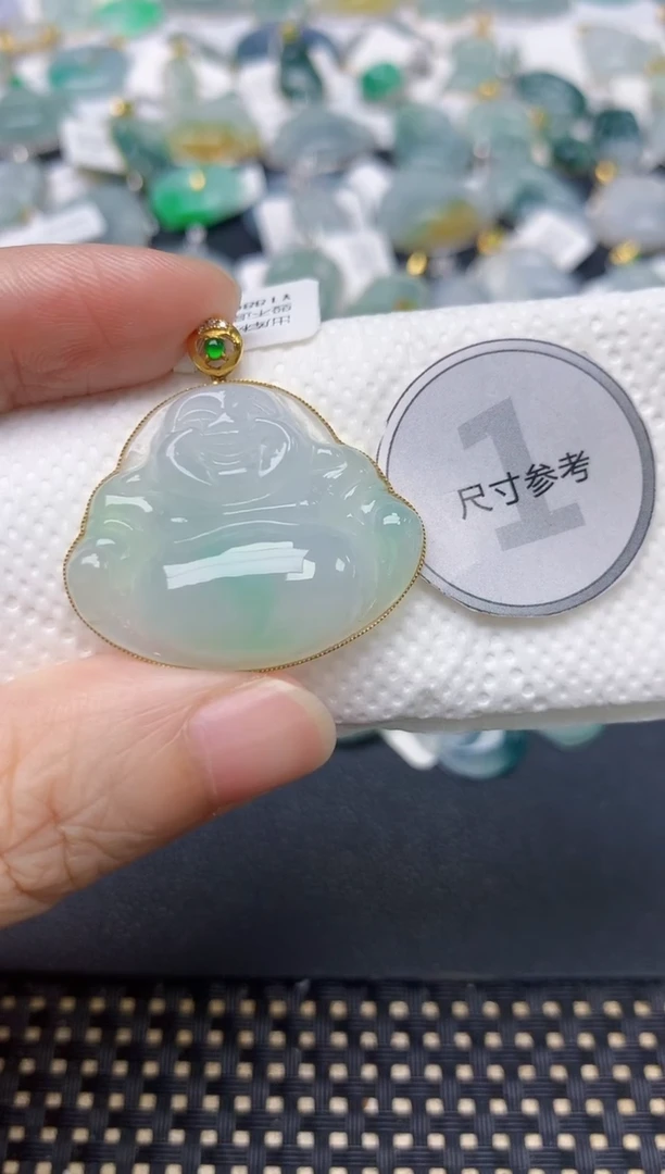 颈饰18K金镶嵌翡翠天然缅甸A货翡翠