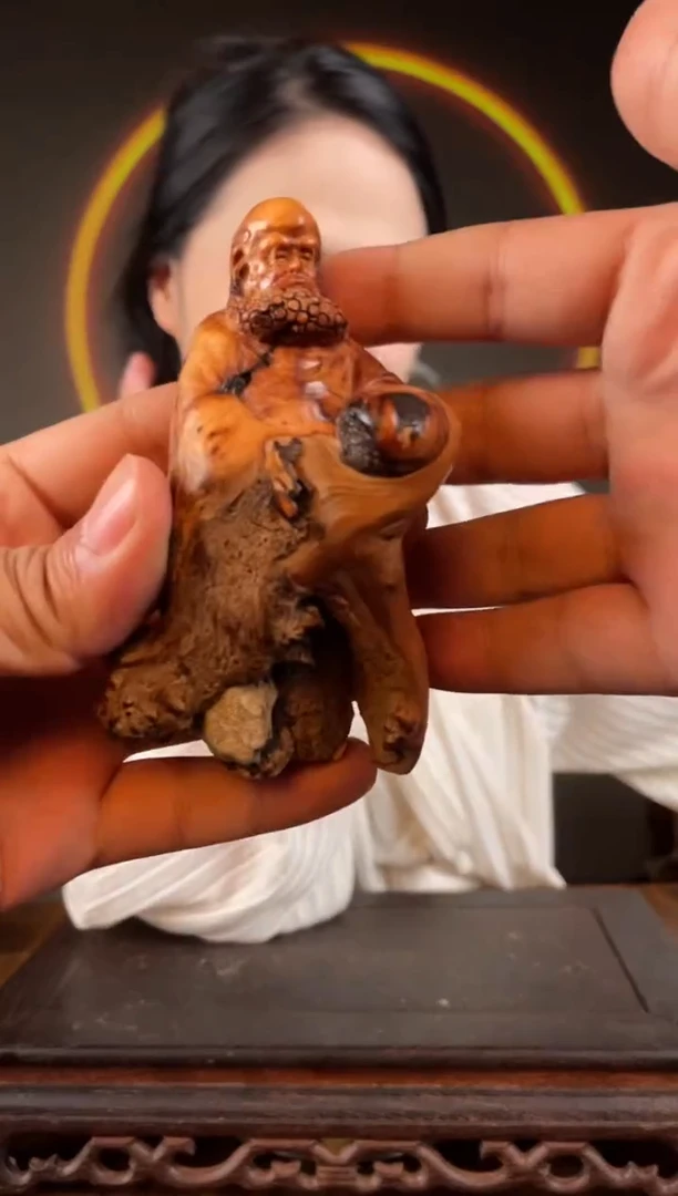 柏木（崖柏）手工摆件,先抢先得! 编号:320