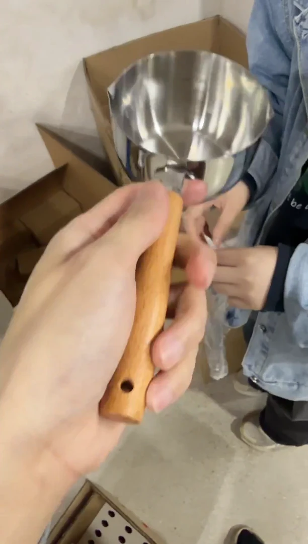 瓷片200ml不锈钢泼油小锅