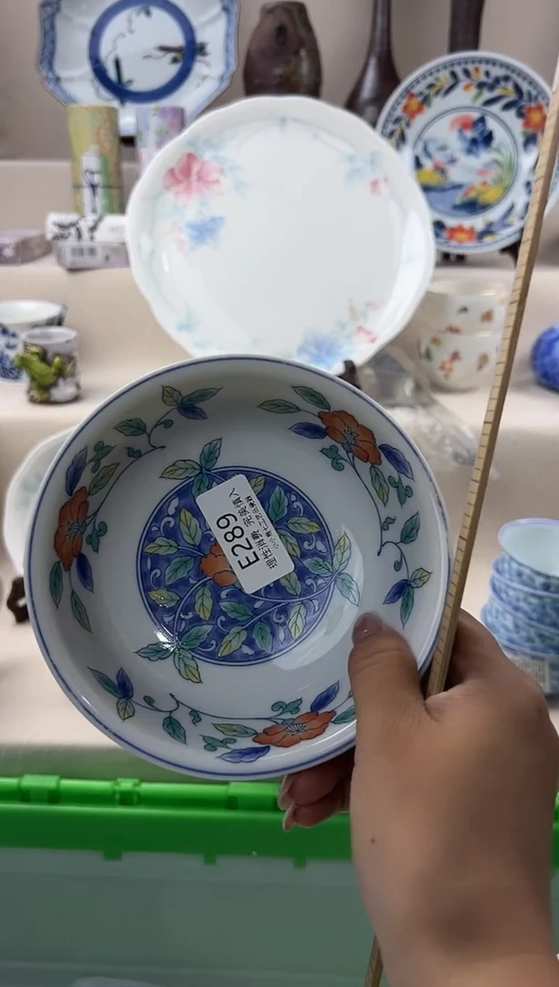 瓷融****饰289eeeeeeeeee