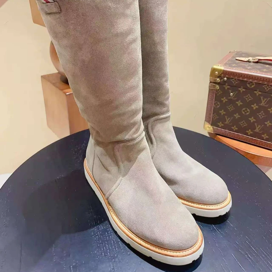 99新 GUCCI/古驰 麂皮中筒灰色平底靴子 38码