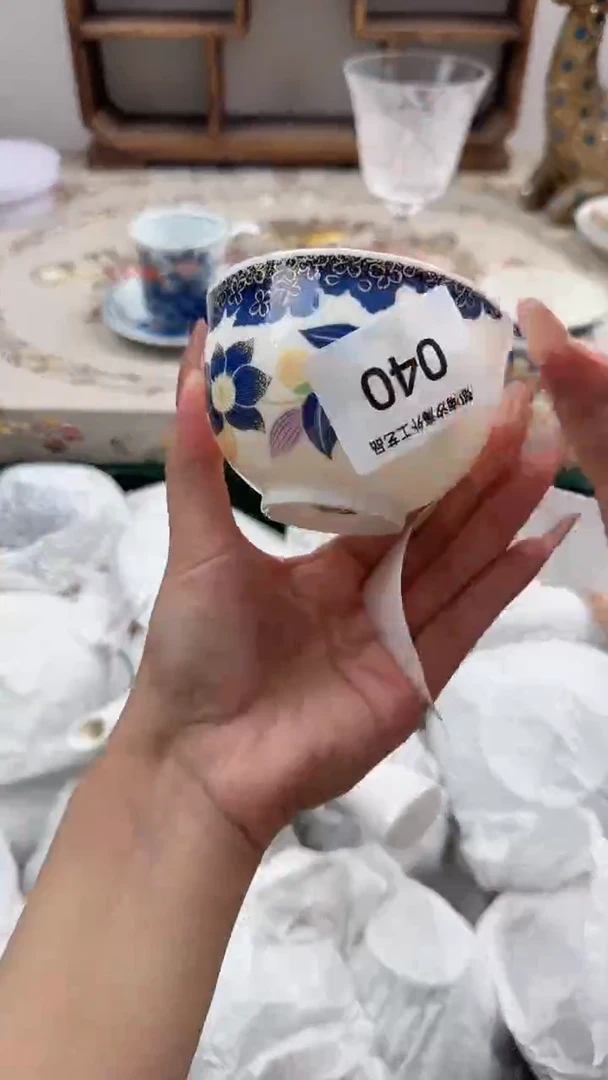 瓷片若****吧Q         040
