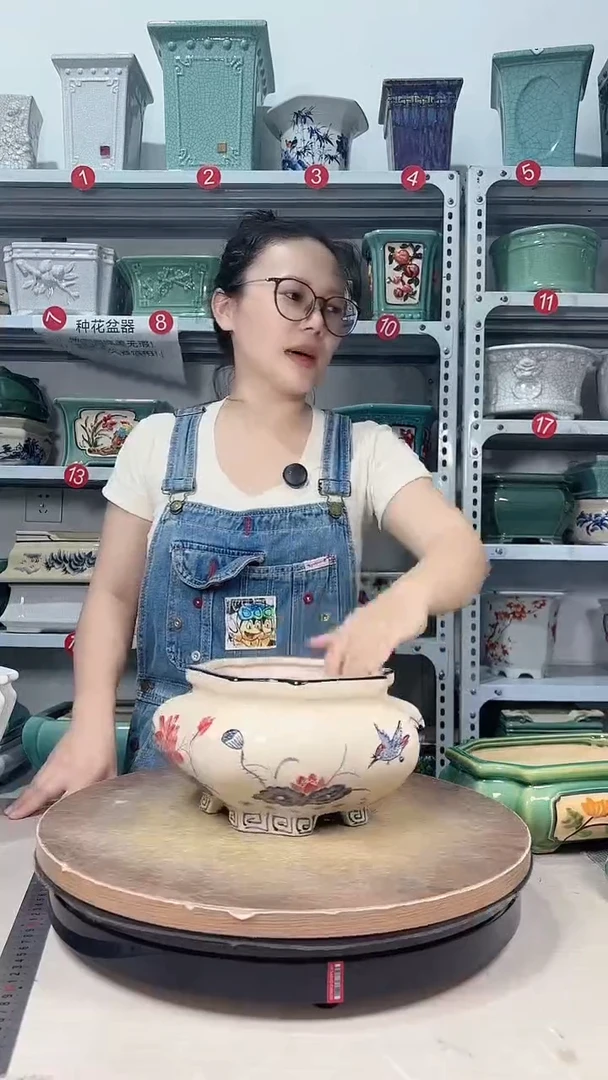 手绘红莲一对精品盆