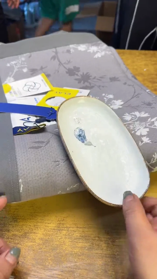 瓷器瓷器瑕疵破破88灰碗