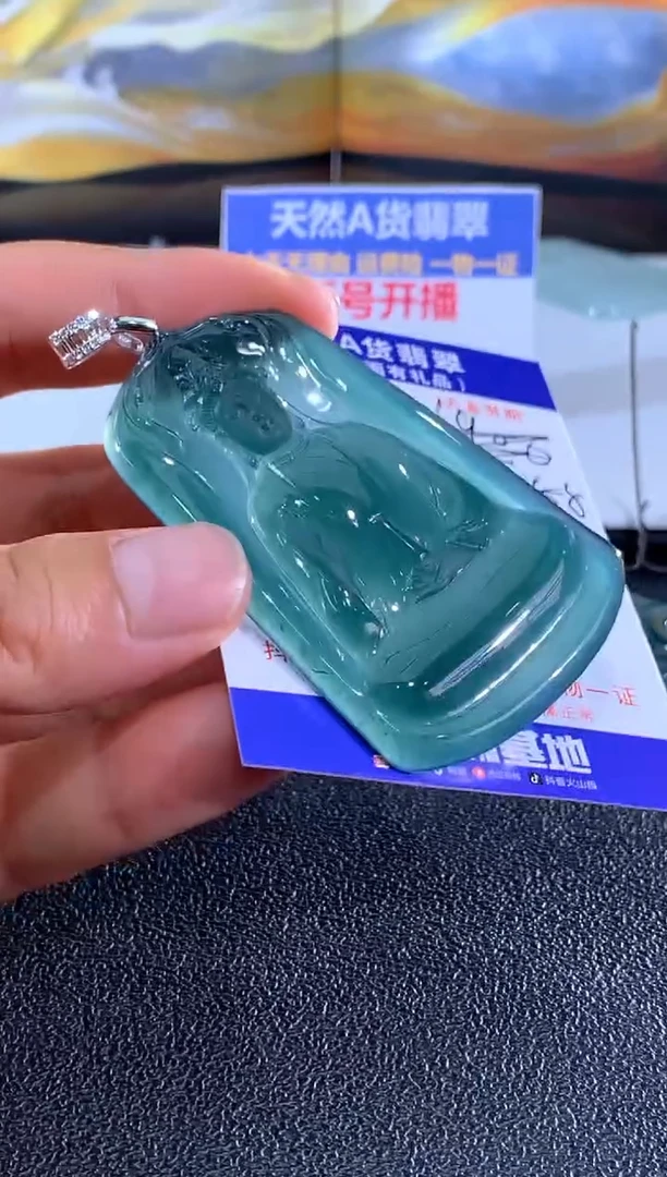 翡翠银S925镶嵌颈饰素衣