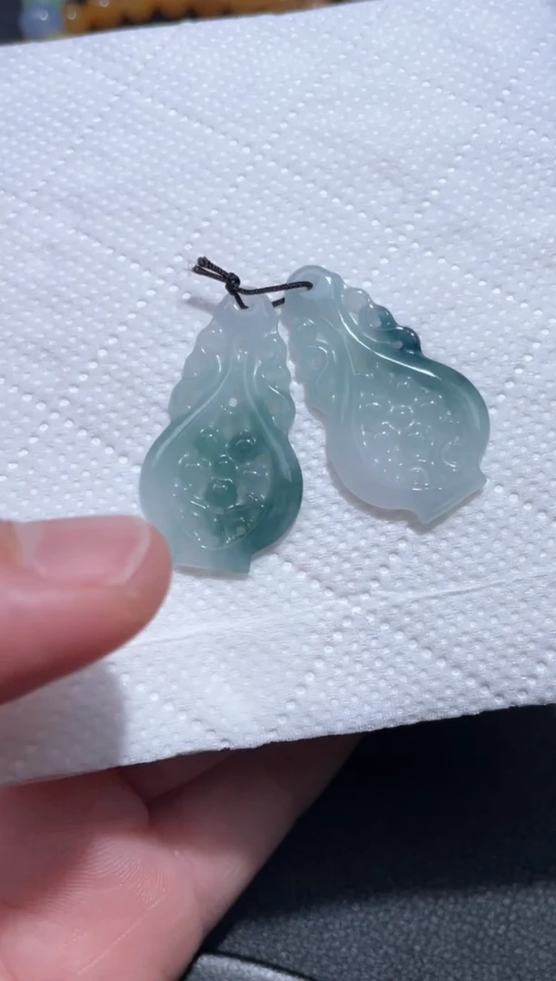 未镶嵌翡翠耳饰2