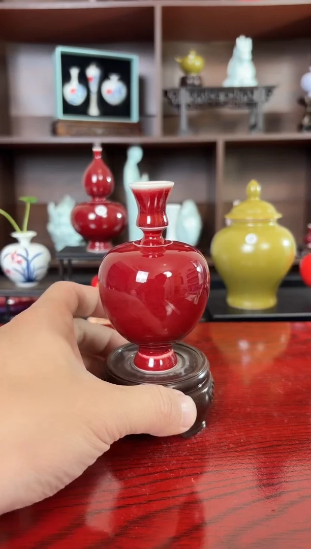 摆件瓷12.31晚微瑕小花瓶摆件