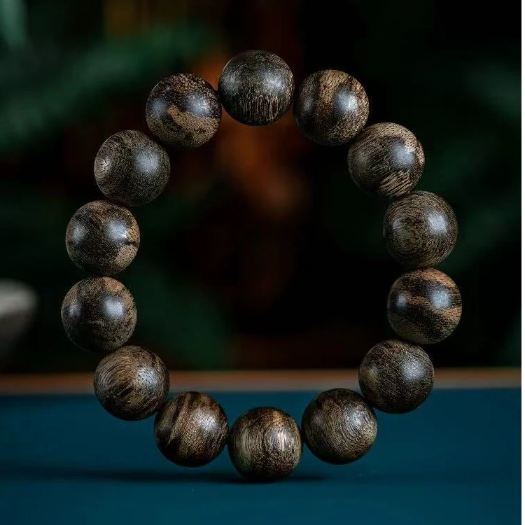 天然野文莱黑奇楠手串沉水级