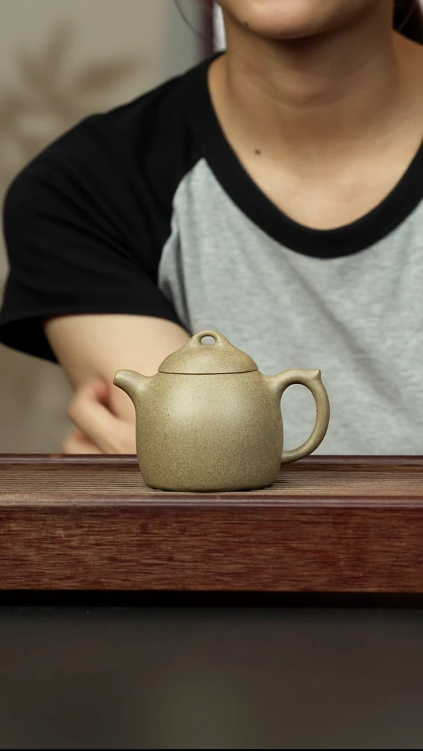紫砂茶壶青段 秦权