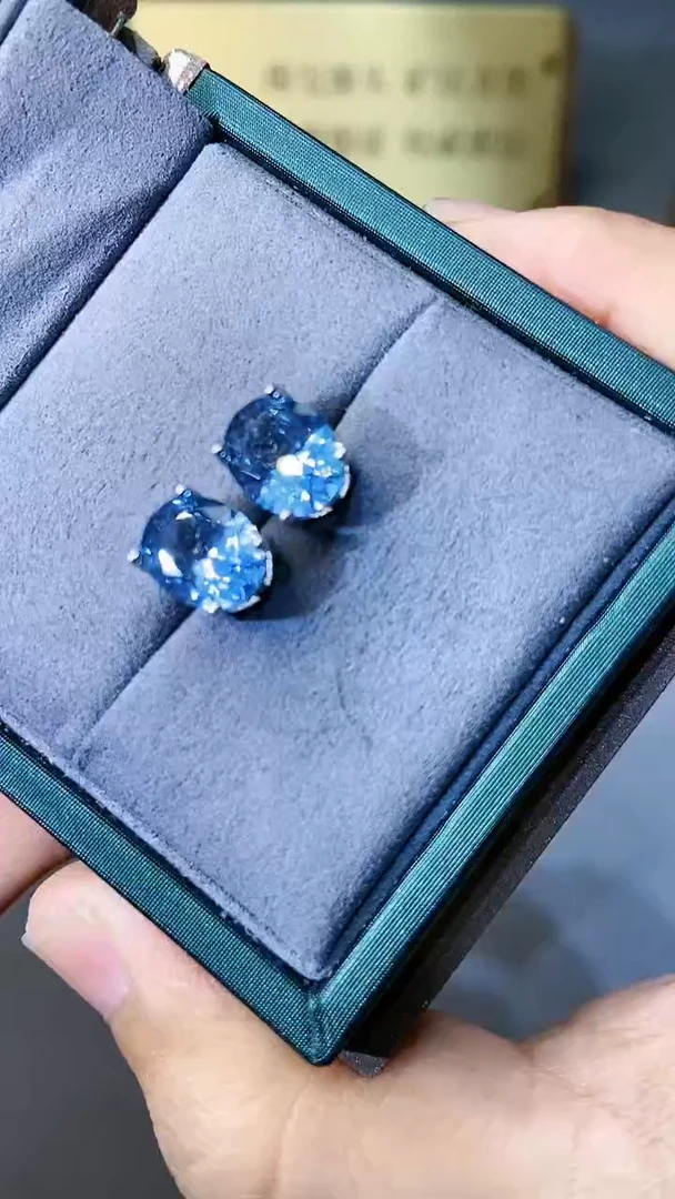 【闪购商品】海蓝宝石耳饰银S925镶嵌354