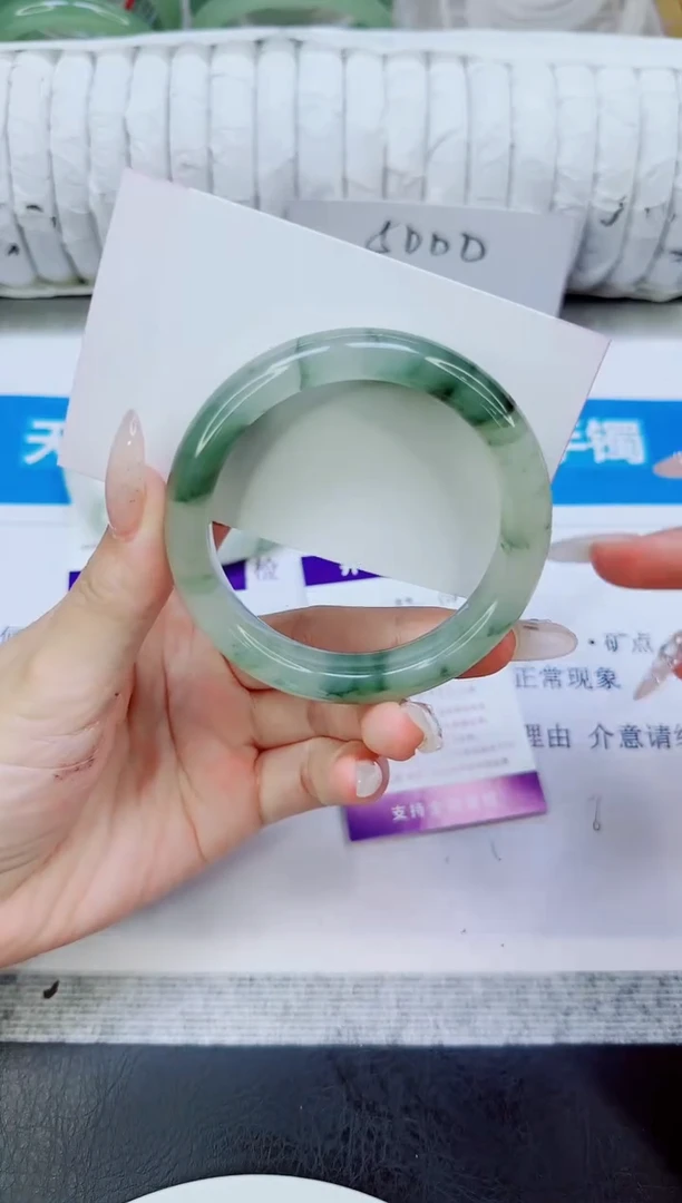 未镶嵌手镯石英质玉58/54