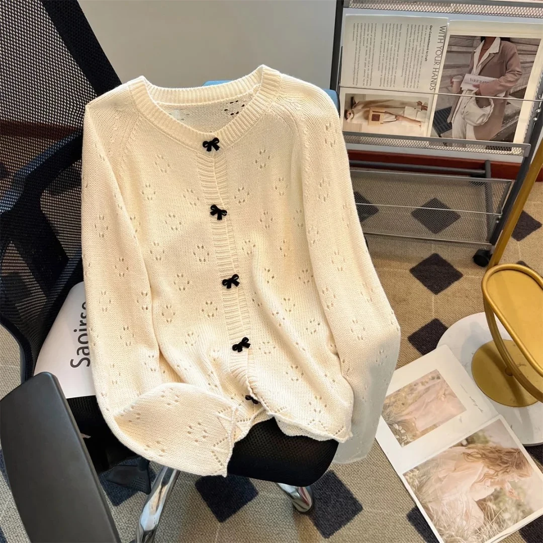 纯色圆领简约插肩长袖镂空针织开衫宽松显瘦百搭减龄气质毛衣外上