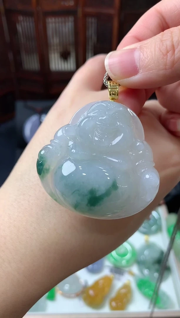 【闪购商品】翡翠吊坠(不含链)18K金镶嵌挂件