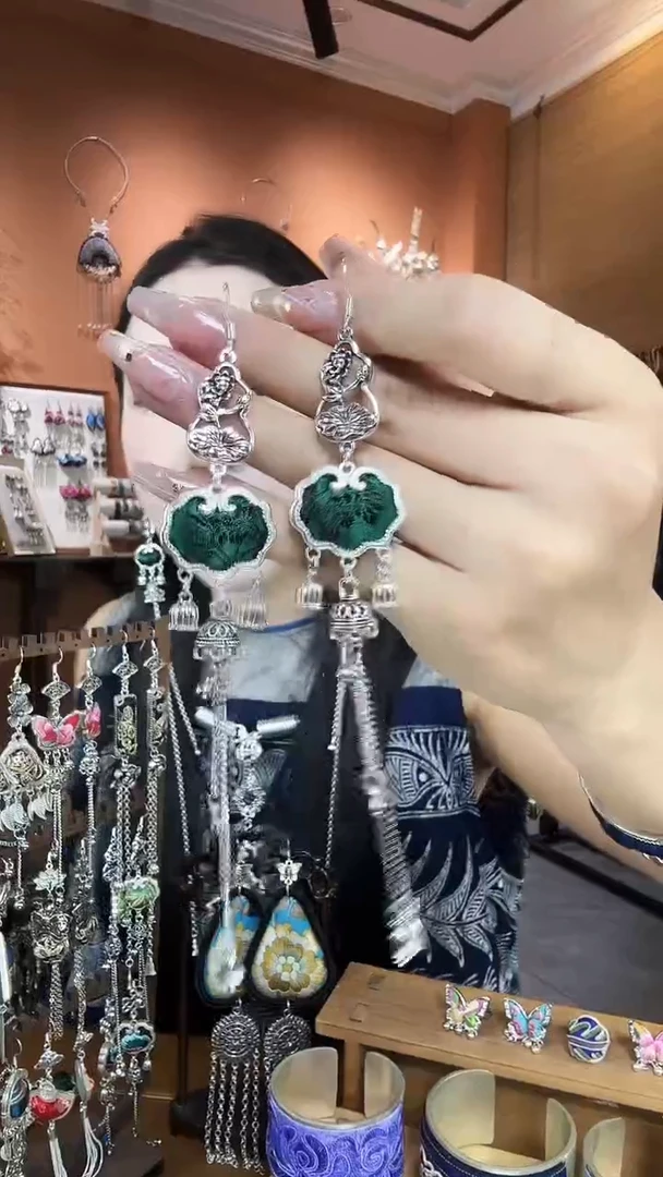 刺绣纯手工民族风耳环