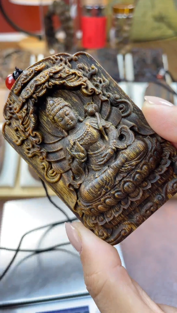 木木雕款芽庄 十二生肖守护 大势至8cm 送养香瓶