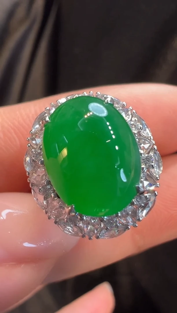 18K金镶嵌戒指翡翠AL6