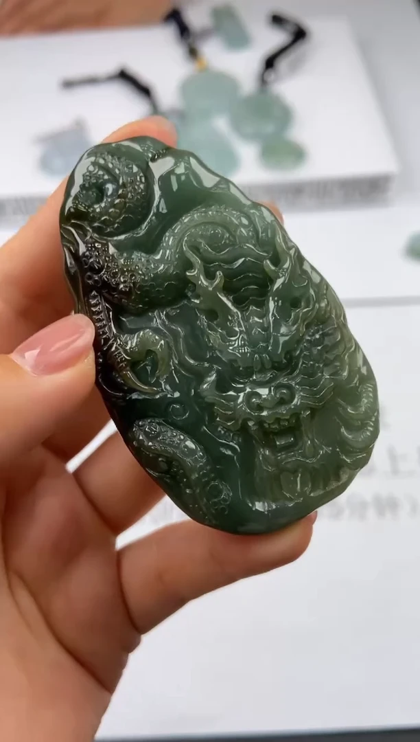 颈饰未镶嵌翡翠302423 多人