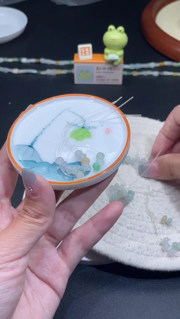 翡翠未镶嵌颈饰翡翠净货-9004