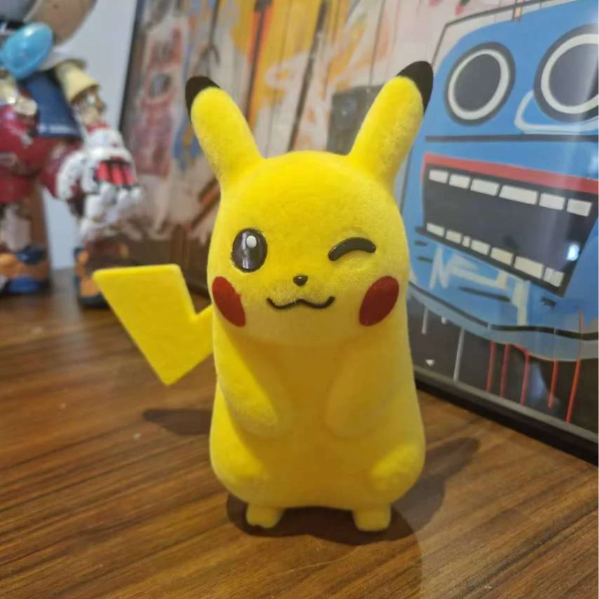 植绒玩偶皮卡丘可达鸭新年