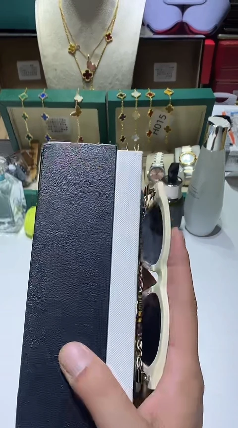 瓷片生活的本意就是开心@@1