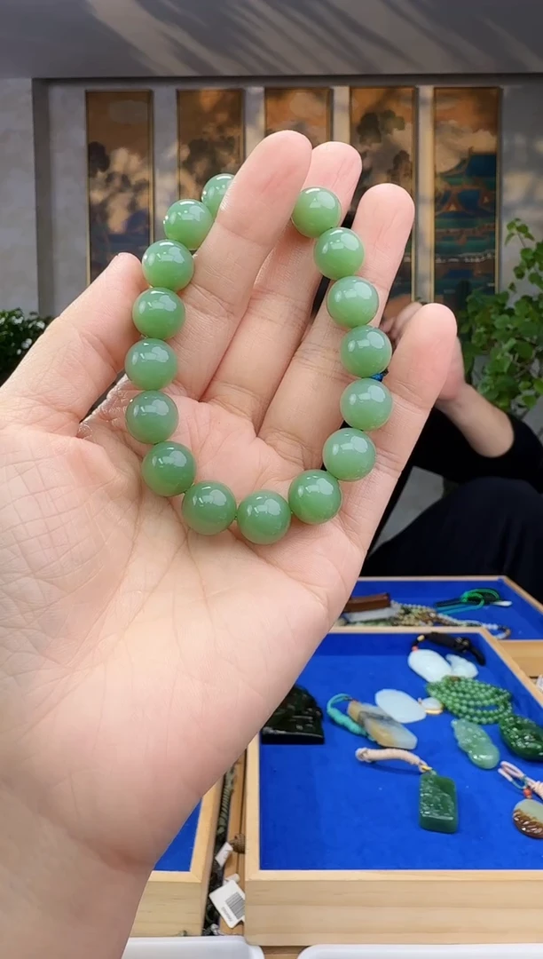 未镶嵌和田玉挂件拍一发一
