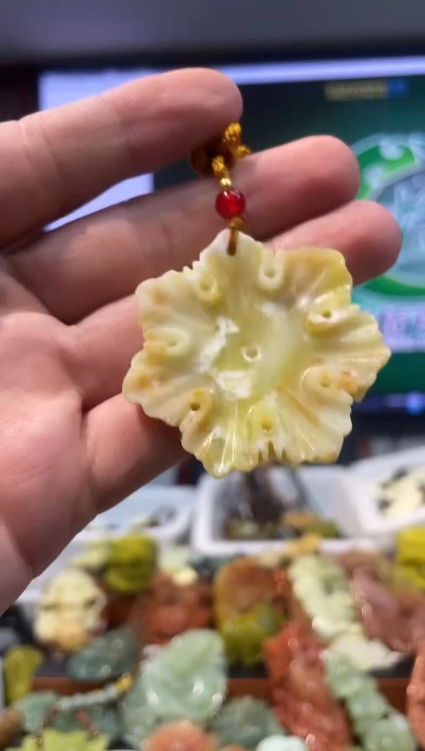 【闪购商品】岫玉吊坠未镶嵌·