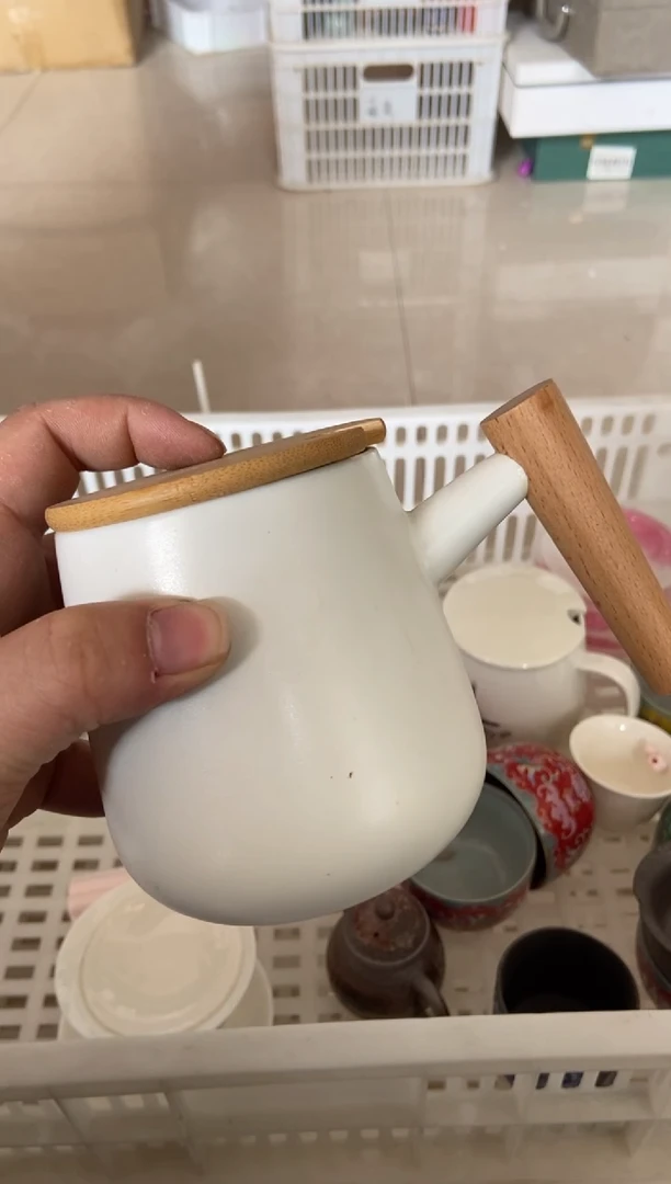杯无运费险有瑕疵的摄影的产品有使用过的痕迹有点脏介意勿拍