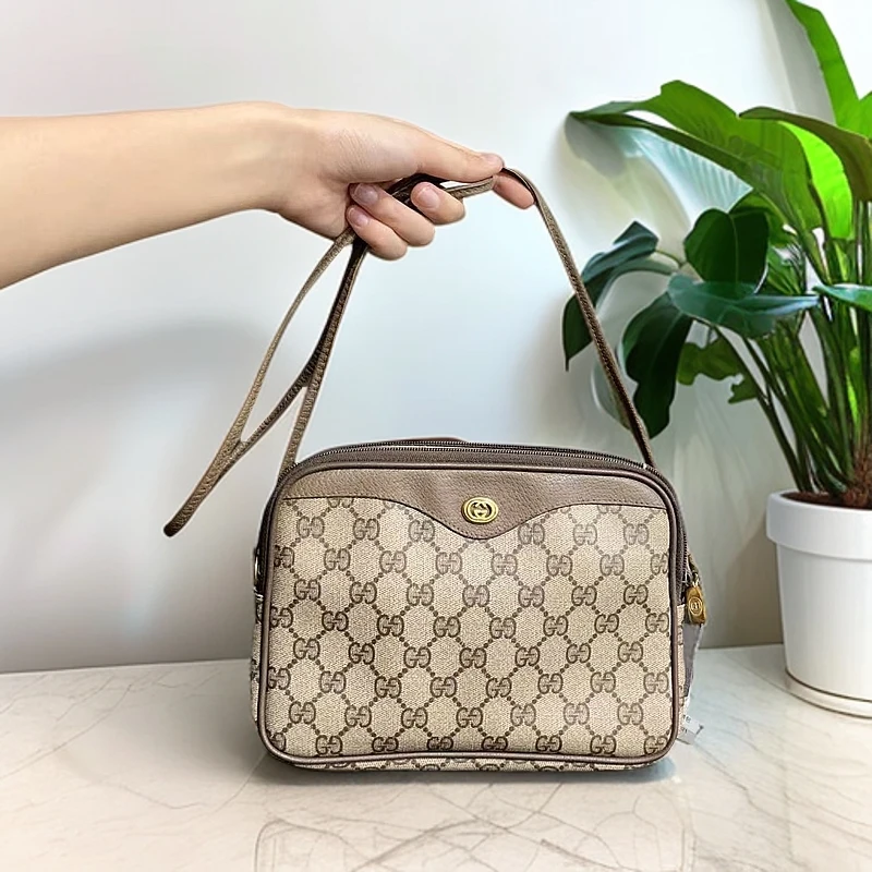 95新  95新 GUCCI/古驰 兔兔奢W/古驰斜挎包/03021