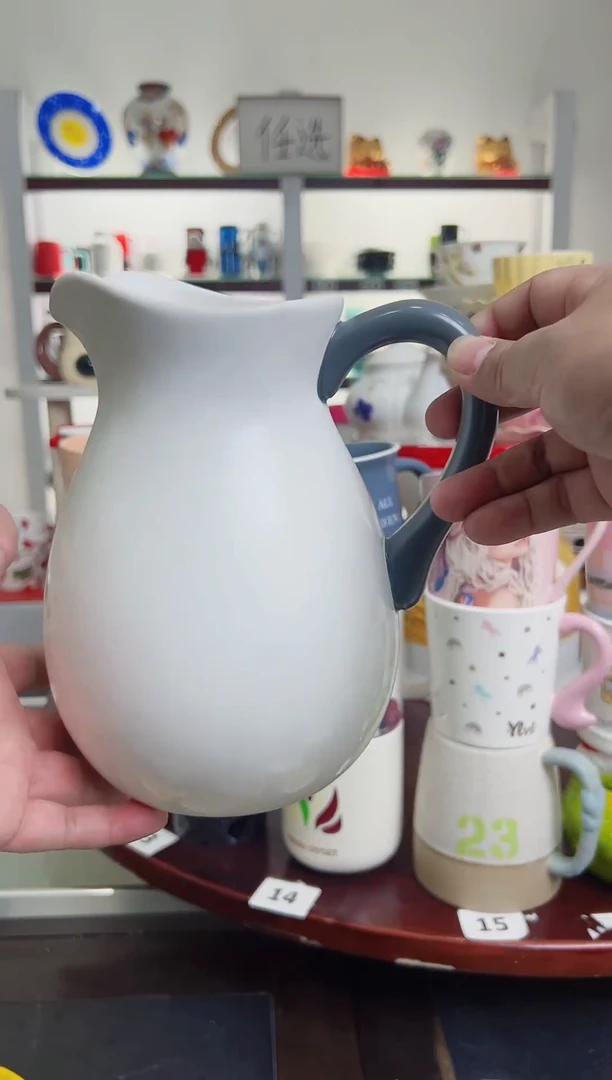 陶瓷手柄款大水壶1.5升