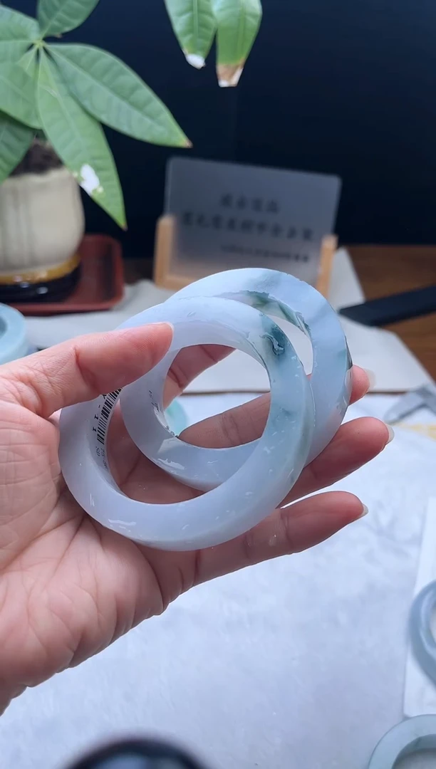 未镶嵌胚定制翡翠伊*多样性发货之一