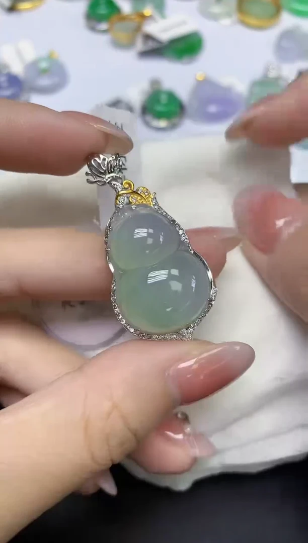 颈饰未镶嵌翡翠天然缅甸翡翠A货多样性发一件