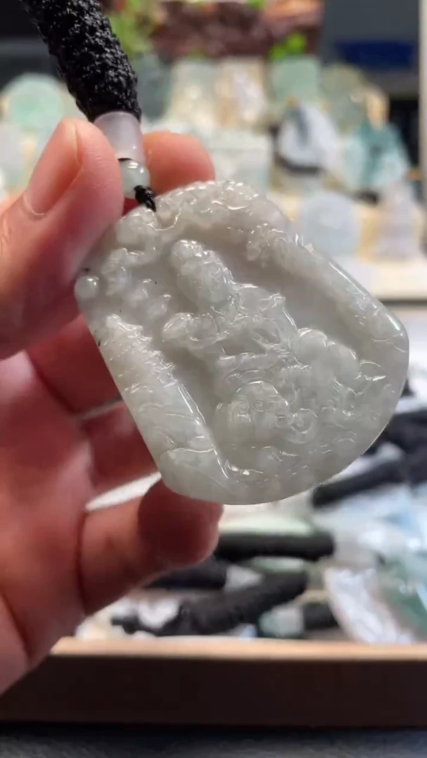 颈饰未镶嵌翡翠11/09/055