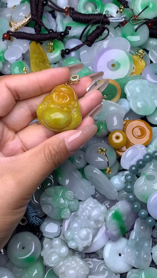 翡翠未镶嵌颈饰天然缅甸翡翠吊坠